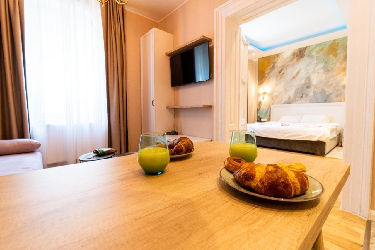 Black Gate - Quiet Studio In The Heart Of Old Town With Free Private Secured Parking Braszów Zewnętrze zdjęcie